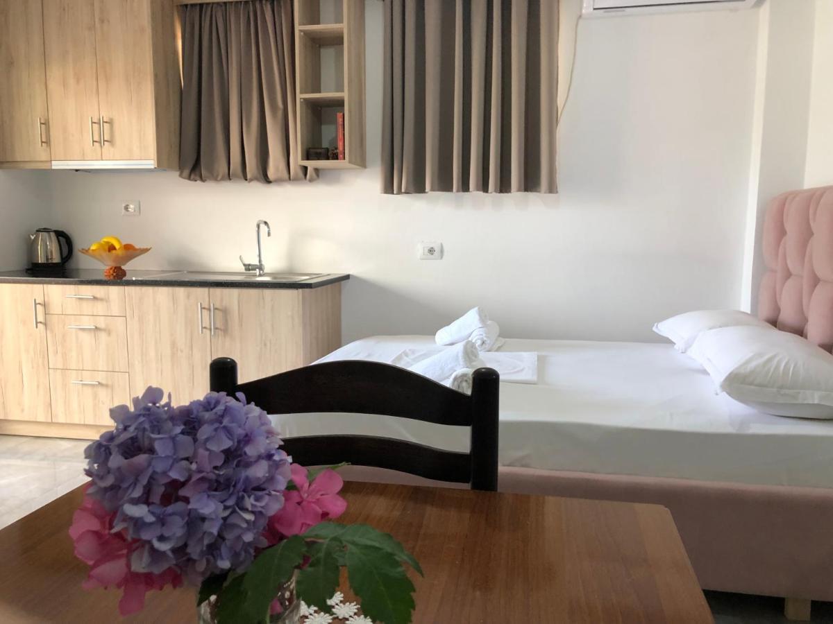 Vila Laura Pasha Villa Ksamil Ngoại thất bức ảnh