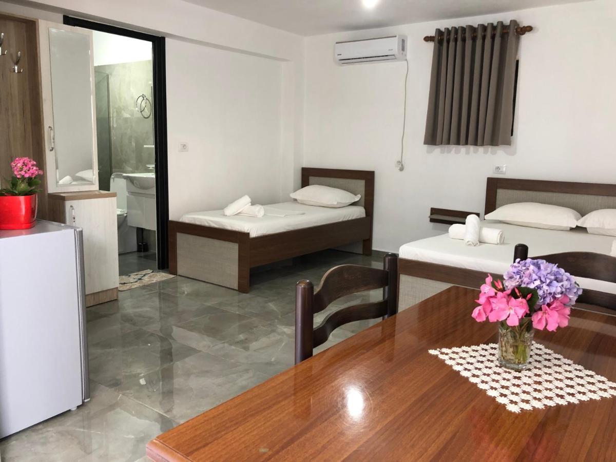 Vila Laura Pasha Villa Ksamil Ngoại thất bức ảnh