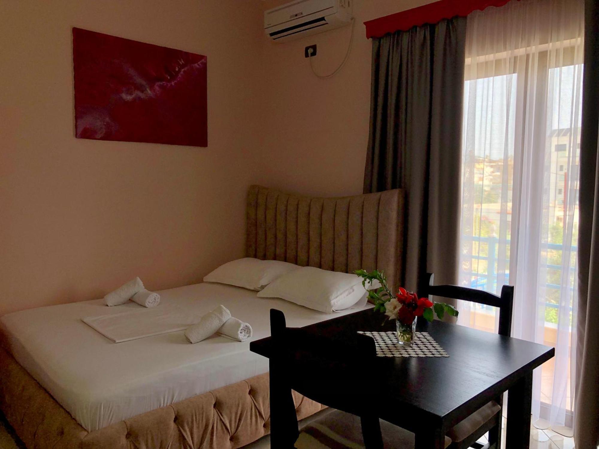 Vila Laura Pasha Villa Ksamil Ngoại thất bức ảnh