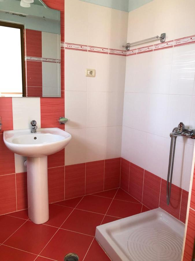 Vila Laura Pasha Villa Ksamil Ngoại thất bức ảnh