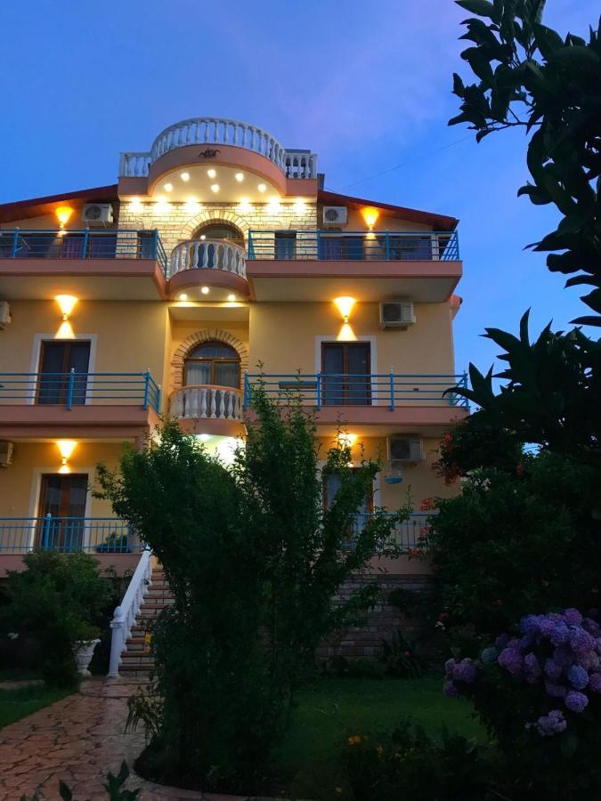 Vila Laura Pasha Villa Ksamil Ngoại thất bức ảnh