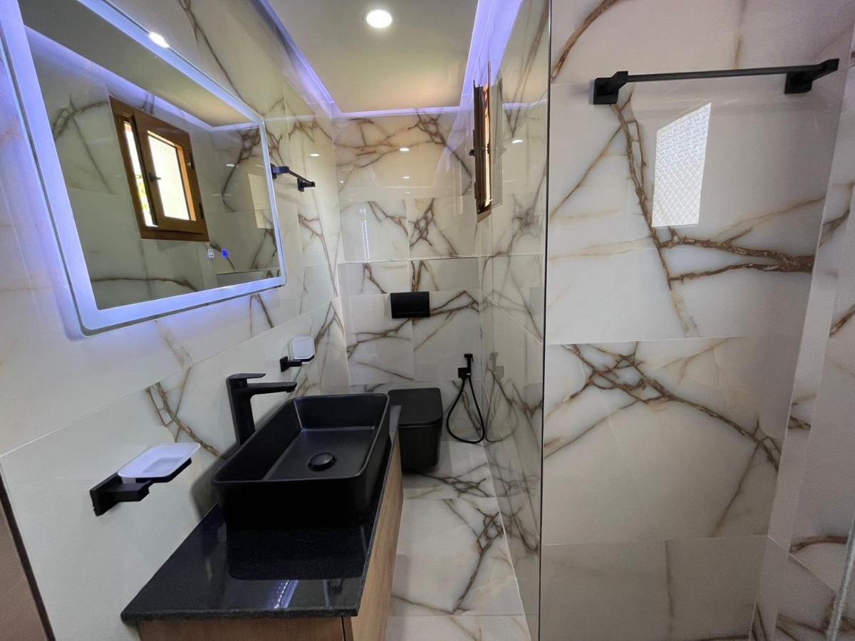 Vila Laura Pasha Villa Ksamil Ngoại thất bức ảnh