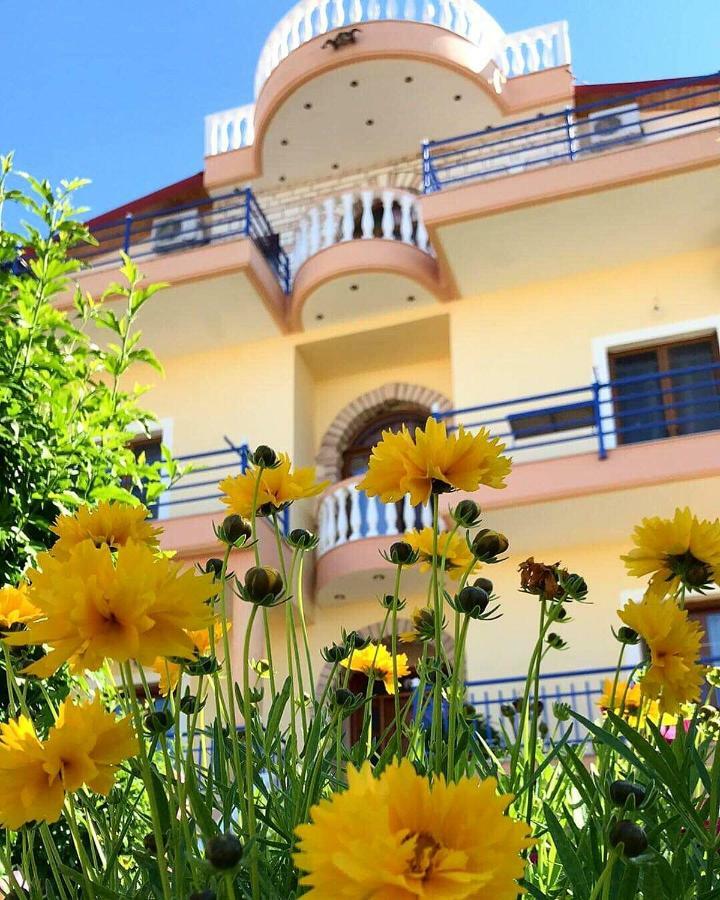 Vila Laura Pasha Villa Ksamil Ngoại thất bức ảnh